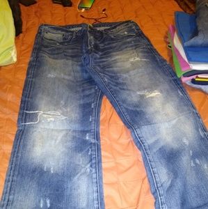 1 pair of Hudson and 1 pair of prps jeans